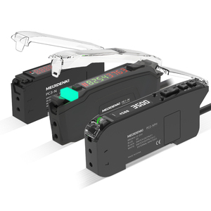 Amplificateur de capteur à fibre optique à faisceau longue portée pour lignes d'assemblage automatisées et systèmes de convoyage PC3 - N Fibre optique haute puissance - Product Image 2