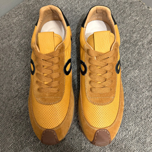 Baskets en toile marron pour hommes, décontractées, à semelle plate, design ajouré, chaussures de sport, mode jeune et tendance - Product Image 2