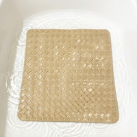 Tapis de bain carré YIJU 50x50cm en PVC solide, antidérapant, antibactérien, écologique, avec ventouses et trous de drainage pour salle de bain et douche