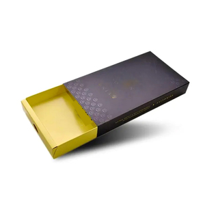 Caja para Camisas Económica con Cierre Simple, Material de Papel Reciclado e Impresión Personalizada a Todo Color para Marcas - Product Image 1