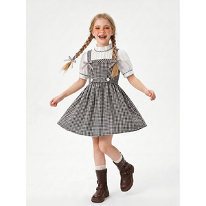 Costume da Fattoria per Bambine in 2 Pezzi, Camicia con Colletto Alto e Maniche a Sbuffo, Grembiule a Quadri Bianco e Nero, Costume per Oktoberfest - Product Image 3