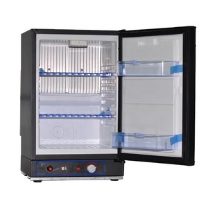 Mini Refrigerador Portátil a Batería de 12V para Auto y Camping - Product Image 1