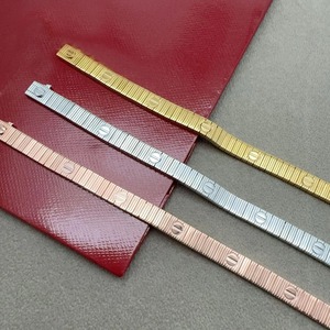 New Hot Selling Striped Bracelet, Stainless Steel 18K Gold Bracelet Fashion Bracelet, Birthday Gift for Men and Women - Product Image 6