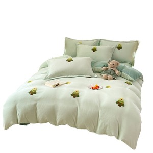 Textiles <span class=keywords><strong>de</strong></span> maison ensemble <span class=keywords><strong>de</strong></span> literie housse <span class=keywords><strong>de</strong></span> <span class=keywords><strong>couette</strong></span> épaissir flanelle housse <span class=keywords><strong>de</strong></span> <span class=keywords><strong>couette</strong></span> hiver chaud neige polaire feuille taies d'oreiller Twin Queen King Size - Product Image 1