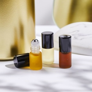 <span class=keywords><strong>C</strong></span> & H nóng bán tùy chỉnh sang trọng 5ml cao <span class=keywords><strong>c</strong></span>ấp hổ phách <span class=keywords><strong>c</strong></span>ơ thể tinh dầu thủy tinh chăm só<span class=keywords><strong>c</strong></span> tó<span class=keywords><strong>c</strong></span> phun Con lăn ống nhỏ giọt chai thủy tinh - Product Image 1