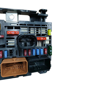 Boîte à fusibles automobile R20 BSM=R05=R04 pour Peugeot Citroën OE 9675879480 9809742880 12 Pièce auto Peugeot <span class=keywords><strong>308</strong></span> Peugeot 307 Accessoires - Product Image 5