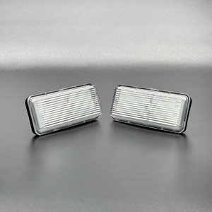 Lámpara de matrícula LED de alta calidad de gran oferta para Toyota Land Cruiser Reiz 4D Mark X <span class=keywords><strong>SAI</strong></span> AZK10 - Product Image 1
