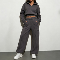 Ensemble de survêtement personnalisé à double couche pour femme, avec broderie appliquée, comprenant un sweat à capuche court zippé et un pantalon de survêtement