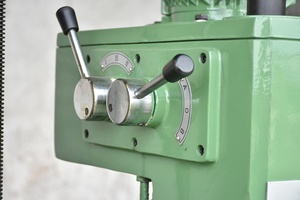 آلة حفر وتثقيب CNC ذات ذراع شعاعي Z3040 من ميتشانج، جديدة وأوتوماتيكية، 220 فولت، قطر حفر أقصى 40 مم، محرك بقوة 2.2 كيلو واط - Product Image 3