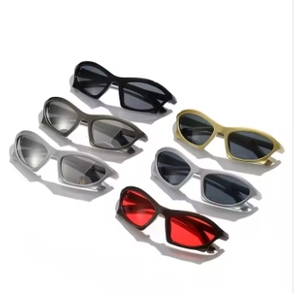 Gafas de Sol Irregulares Retro Poligonales con Protección UV400, Personalizadas, para Fotografía Urbana, con Tecnología Futura, a la Moda - Product Image 3
