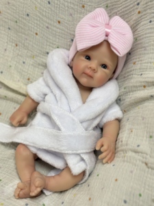Poupée Reborn Fille <span class=keywords><strong>LouLou</strong></span>/Bettie de 13 pouces, 100% Silicone Platine, Réaliste, Peinte à la Main, Jouet Doux Certifié CE pour Bébé - Product Image 4