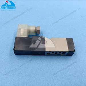 1 Pieza de Válvula Solenoide Original para Piezas Neumáticas 4KB119-00-C2-DC24V/4KB119-00-B-AC220V para <span class=keywords><strong>Roybi</strong></span> - Product Image 4