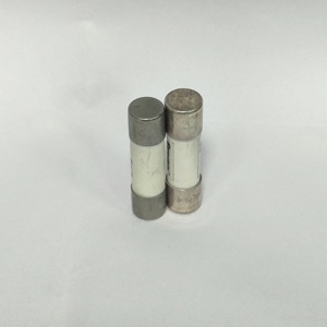 Cầu chì nắp tiếp xúc hình trụ 10*38 - Product Image 4