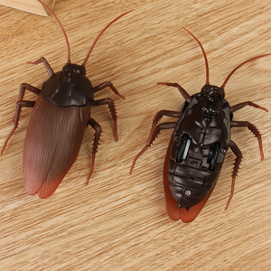 Amason Đồ Chơi Lừa Đảo Bán Chạy Quà Tặng Lừa Đảo Đồ Chơi Lừa Đảo Côn Trùng Đáng Sợ Giống Như Thật Đồ ChơI Mèo Thú Cưng Mới Lạ RC Gián Cho Bữa Tiệc - Product Image 2