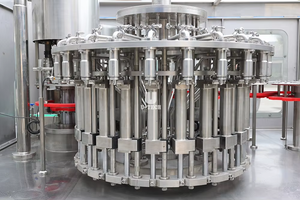 Ligne de production de jus de raisin, mangue orange 3 en 1 Bouteille PET de concentré de pomme Machines d'embouteillage Petite machine de remplissage de jus - Product Image 4