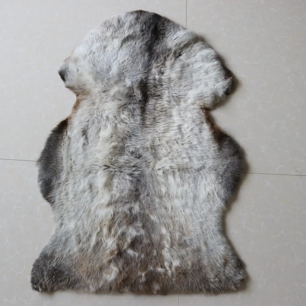 Tapis en peau de mouton bouclée de couleur naturelle gris blanc 50x100cm grand confortable doux en cuir véritable laine peau de mouton jeter pour la maison