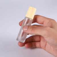 Flacon roll-on en verre givré blanc de 5 ml et 10 ml avec couvercle en plastique imitation bois, vide, petit format voyage, pour l'emballage d'huiles