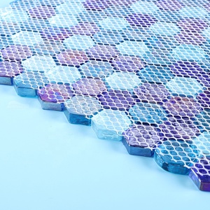 Surface de vague brillant irisé fantaisie changement de couleur <span class=keywords><strong>bleu</strong></span> mixte hexagone mosaïque carrelage de verre pour piscine salle de bain <span class=keywords><strong>douche</strong></span> - Product Image 5