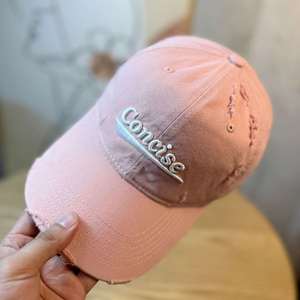 หมวกเบสบอลทรงโค้งผ้ากำมะหยี่สีม่วง ปักลาย 3 มิติ พิมพ์ลายตัวอักษรขาดๆ สไตล์สปอร์ต 5 ชิ้น ขายส่ง - Product Image 3
