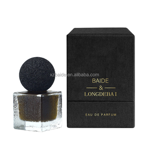 Botella de Perfume Cuadrada Negra al por Mayor con Pulverizador de Bomba, 30ml, 50ml, 100ml, Botella Vacía con Tapa de Piedra Volcánica - Product Image 6