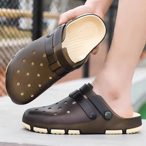 รองเท้าลำลองชายหญิงสำหรับฤดูร้อน ดีไซน์แบบมีรู พื้นหนา เพิ่มความสูง กันลื่น ทนทานต่อการสึกหรอ ระบายอากาศได้ดี รองเท้าเจลลี่แบบสวม - Product Image 1