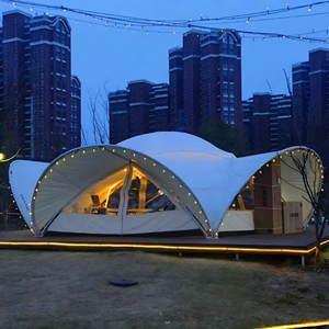 Estructura de Techo de Lona Extensible de Tela Oxford Personalizada de Gran Venta para Paisajismo - Product Image 1