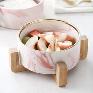 Nouveaux Styles Gris Beige Marbre 6 Pouces Avec Support En <span class=keywords><strong>Bois</strong></span> Or Jante De Luxe Fruits Nouilles Céréales Salade Alimentaire Ronde Céramique Bols Ensemble - Product Image 3