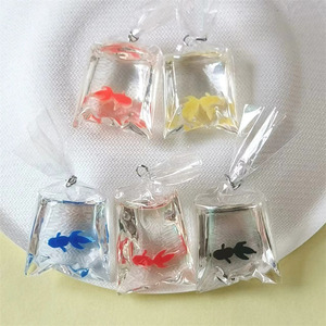 Hàn Quốc Nhật Bản sáng tạo tiện ích chất lỏng nổi cá Mặt dây chuyền Keychain Bông tai Trang sức phụ kiện đại dương thang máy nổi quyến rũ - Product Image 2