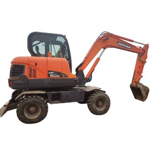 Mini modèles Doosan DX60W DX80 d'occasion machines de construction de pelles sur chenilles de 6 tonnes - Product Image 1