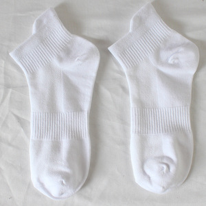 Calzini Corti alla Caviglia da Uomo in Cotone Atletico con Logo Personalizzato, Design Classico Casual Sportivo in Nero Grigio Bianco - Product Image 6