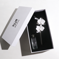 Diffuseur d'huiles essentielles personnalisé pour la maison, fleur en porcelaine parfumée, bouteille en verre de 100 ml, gypse aromatique en céramique, désodorisant d'air