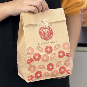 Bolsas de Papel Kraft Cuadradas Ecológicas y Resistentes a la Grasa para Empacar Sándwiches, Donuts y Galletas - Product Image 1