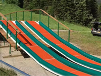 Parc de trampolines d'extérieur, tapis de ski sur piste sèche, revêtement de sol en plastique personnalisable pour aire de jeux, fabriqué en Chine
