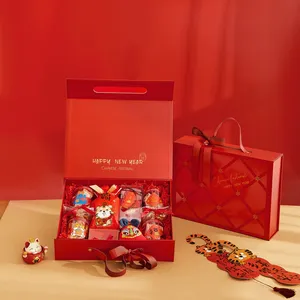Boîte à cadeau de noël rigide, personnalisée, rouge, pliable, cadeau de nouvel an chinois, vente en gros, 50 pièces