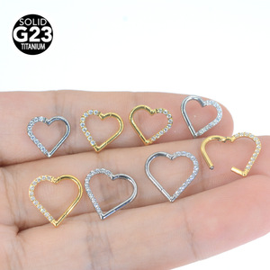 Anneau segmenté articulé en forme de cœur creux en <span class=keywords><strong>or</strong></span> massif 5A CZ, fabriqué en titane, conforme à la norme ASTM F136, pour <span class=keywords><strong>piercing</strong></span> au nez, à la conque - Product Image 4