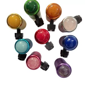 Support universel multicolore pour diapason avec perles rondes en calcédoine, diapason en améthyste naturelle et base en jade. - Product Image 1