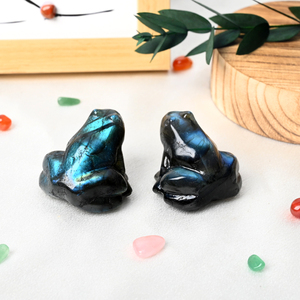 Figurines de grenouilles en labradorite sculptées à la main - Décoration animale en cristal en gros - Product Image 1