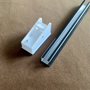 Tapa de extremo Accesorios de cortina de plástico Kit de reparación silencioso y duradero Soporte de plástico de sombra Ajuste de cadena de cuentas laterales con una cuerda - Product Image 5