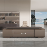Bureau de direction de luxe avec tiroirs verrouillables, table de PDG en bois, bureau de direction moderne pour un rangement sécurisé et une confidentialité accrue