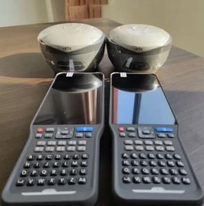 Hi Doel Topografie Apparaat 1408 Kanalen Dual Camera Gps Rtk <span class=keywords><strong>Gnss</strong></span> Rtk Basis En Rover Vrtk - Product Image 6