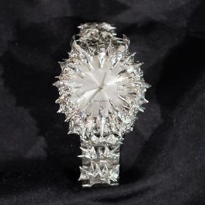 Fabricante de Relojes de Cuarzo Alabastro con Logotipo Personalizado, Relojes Inteligentes Góticos Resistentes al Agua para Hombre, Reloj de Cuarzo de Acero Inoxidable para Mujer - Product Image 1