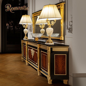 Mesa de Comedor Francesa de Lujo Personalizada con 6 Sillas, Juego de Muebles de Comedor Europeos Clásicos de Alta Gama con Acabado Brillante - Product Image 5