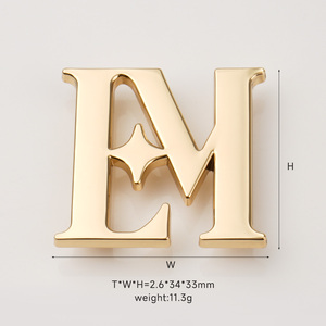 Thiết kế logo kim loại cho túi thời trang, làm theo yêu cầu, móc khóa kim loại thời trang, chữ cái kim loại mạ vàng làm logo cho túi xách - Product Image 3