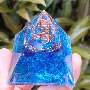 <b>Crystal</b> <b>Chip</b> Pyramid Resin Epoxy Craft Desktop Ornament Blue Glass Home Decoration - Product Image 2