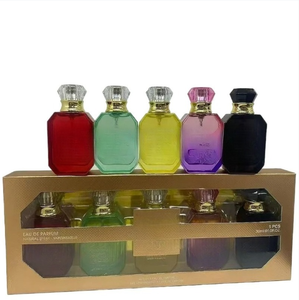 Perfume Líquido Eau de Parfum al por Mayor, Set de 4 x 30 ml, Caja de Regalo Premium, Mini Perfume en Spray de Larga Duración para Mujer, Aroma Floral y Frutal Moderno - Product Image 1