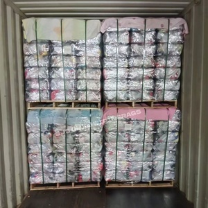 Trapos de Algodón 100% Industriales de Alto Rendimiento, Trapos de Colores Variados para Limpieza de Aceite y Agua, 25 LBS - Product Image 1