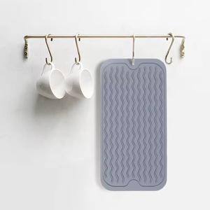 <span class=keywords><strong>Tapis</strong></span> de drainage en silicone à motif ondulé avec crochet pour comptoir, <span class=keywords><strong>tapis</strong></span> de séchage, <span class=keywords><strong>tapis</strong></span> pour évier de bar, <span class=keywords><strong>tapis</strong></span> de repas, planche à découper, <span class=keywords><strong>tapis</strong></span> antidérapant - Product Image 3