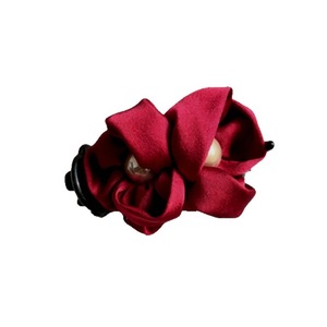 Pinza para el cabello estilo francés con perlas y satén, lujosa, elegante, moderna y única, un nuevo accesorio para el cabello. - Product Image 5