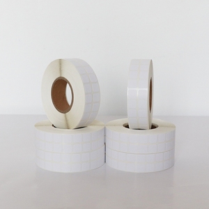 Rollo de etiquetas térmicas impermeables compatibles con <span class=keywords><strong>Dymo</strong></span> de tamaño personalizado, papel de transferencia térmica adhesivo permanente para uso en supermercados - Product Image 2