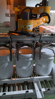 Robot de palettisation industriel de type colonne, machine de palettisation automatique de seaux en plastique avec pince multi-têtes pour ligne de convoyage
